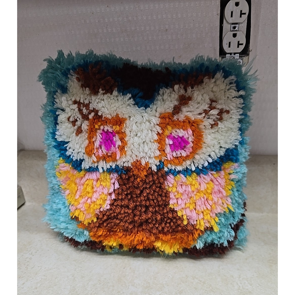 Multicolor Owl Pattern Patchwork Latch Hook Granny Square Throw Pillow 13"x13"
